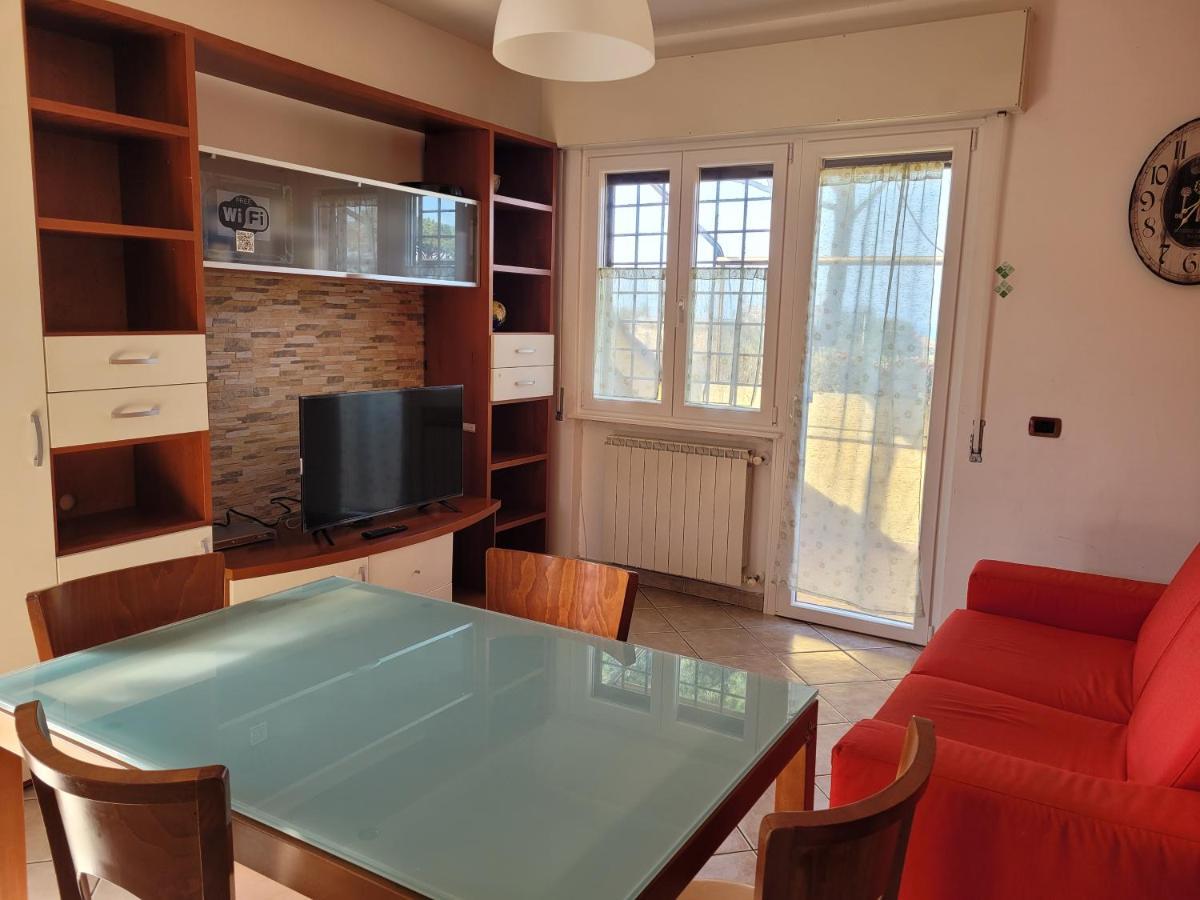 Villa Rimini - Seaview & Roman Holidays Apartments - Garden&Beach 300Mt Анцио Екстериор снимка